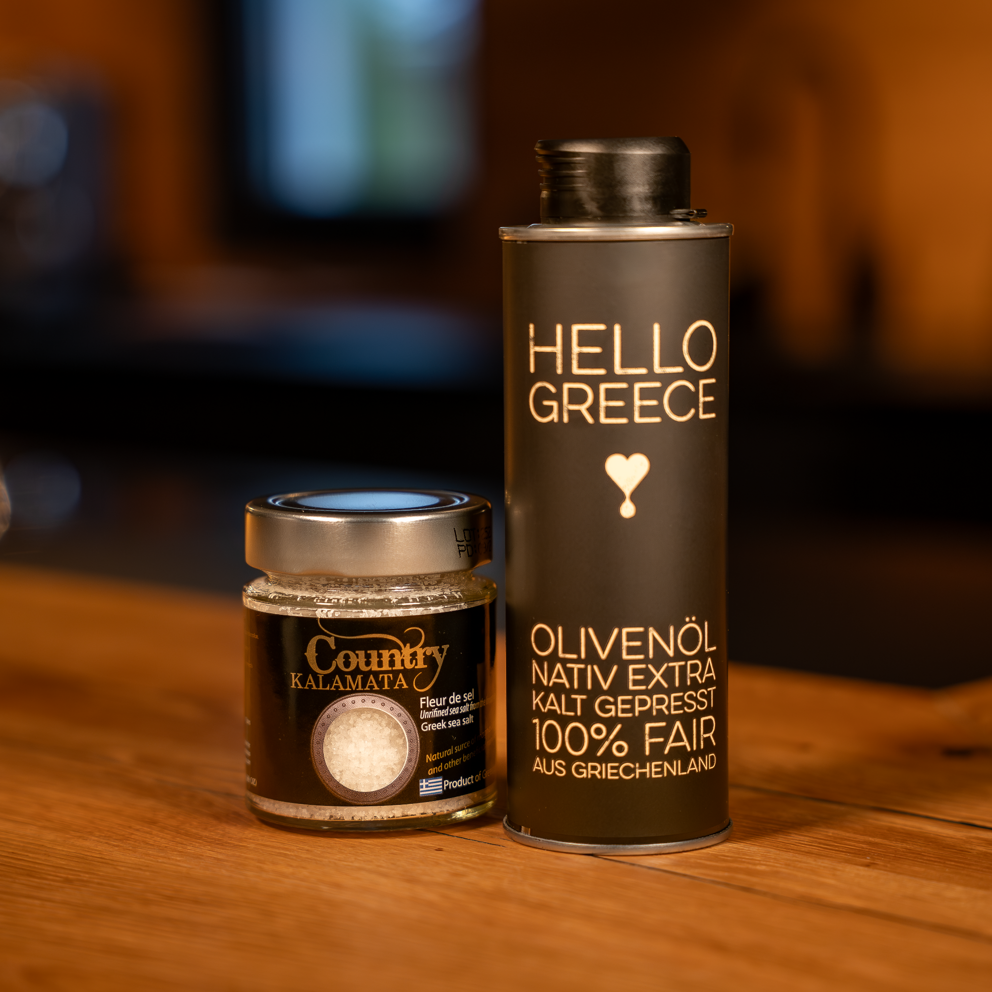 Hello Greece Geschenkbox: 0,25L Dose Olivenöl und Meersalz