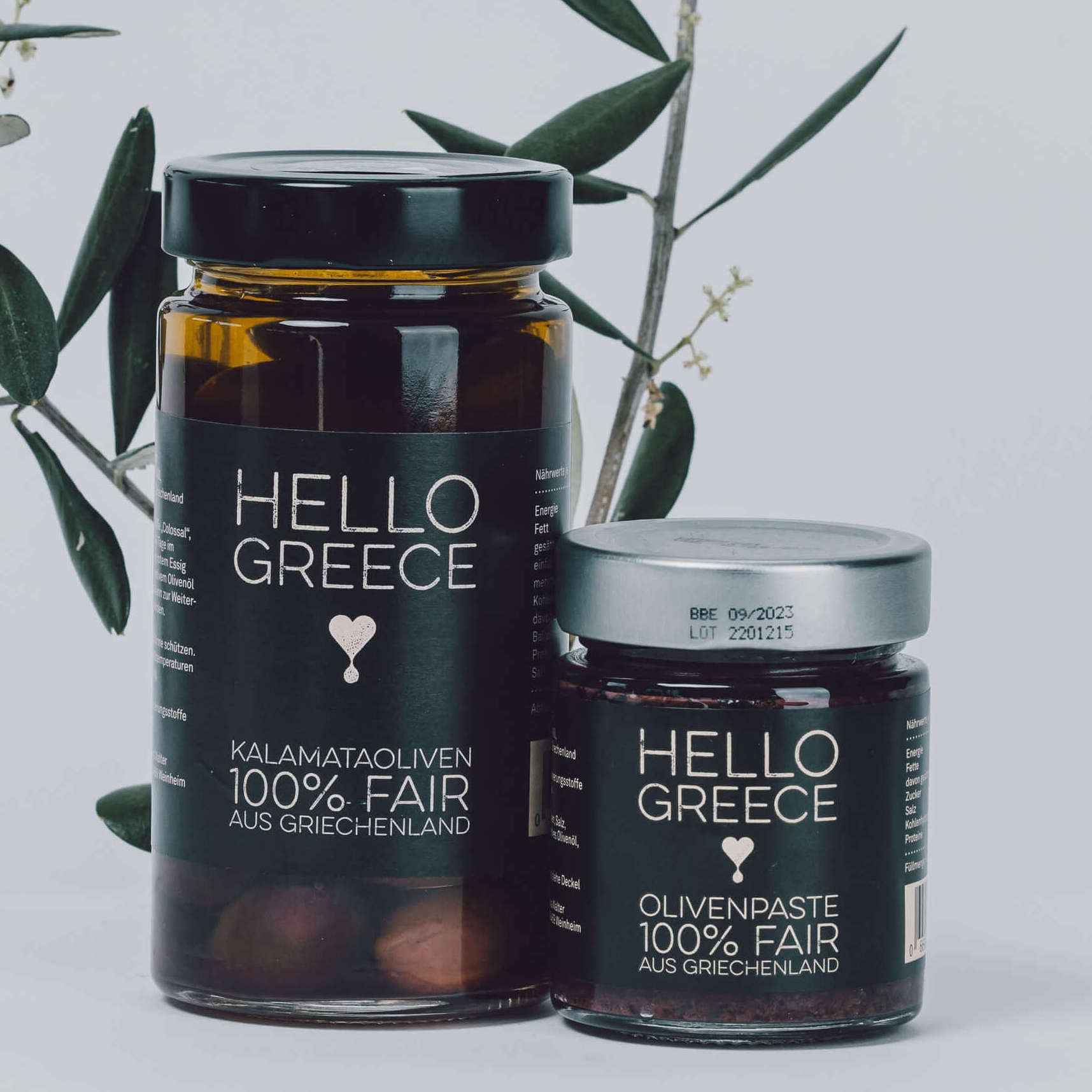 Griechische Olivenpaste und Kalamata Oliven
